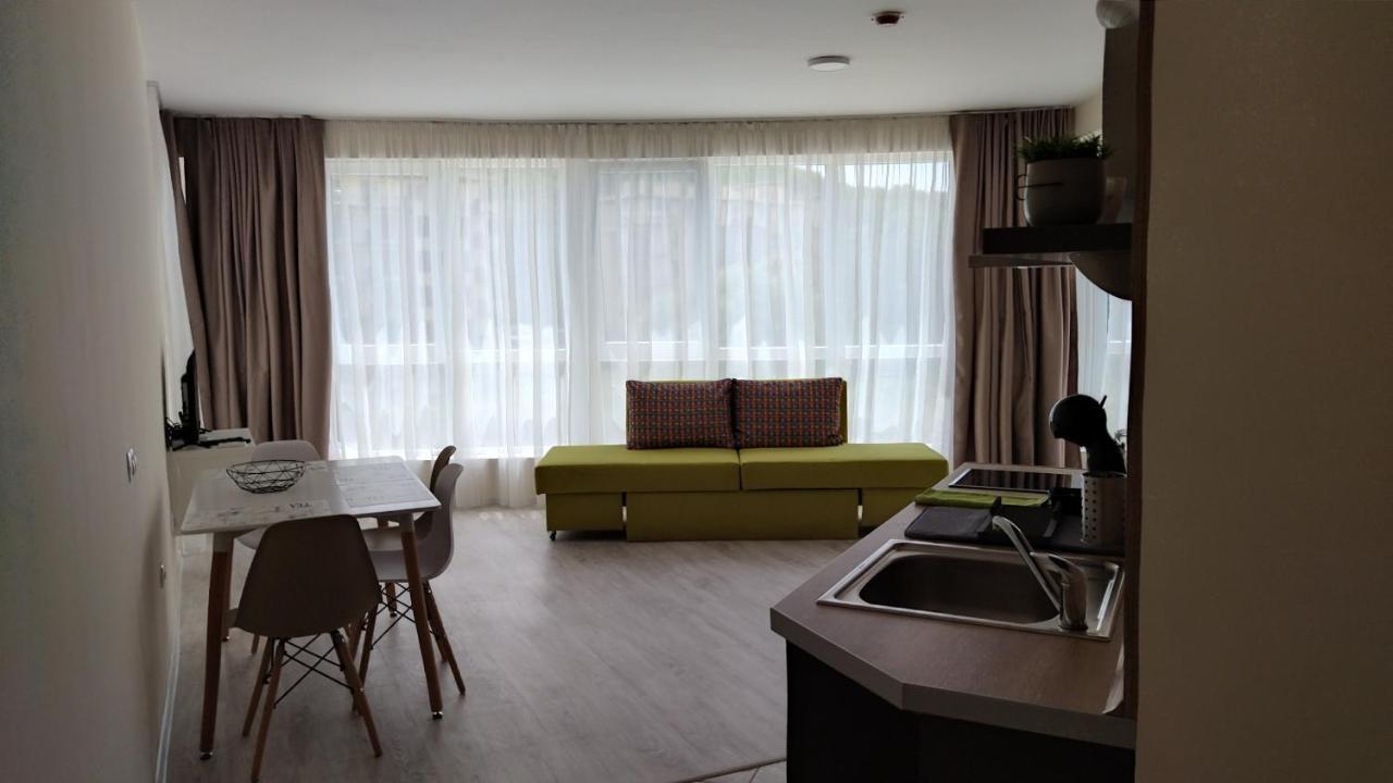 Aparthotel Happy Приморско Екстериор снимка