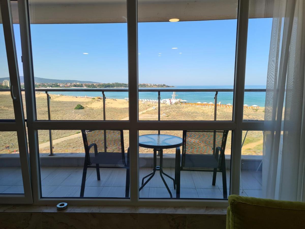 Aparthotel Happy Приморско Екстериор снимка