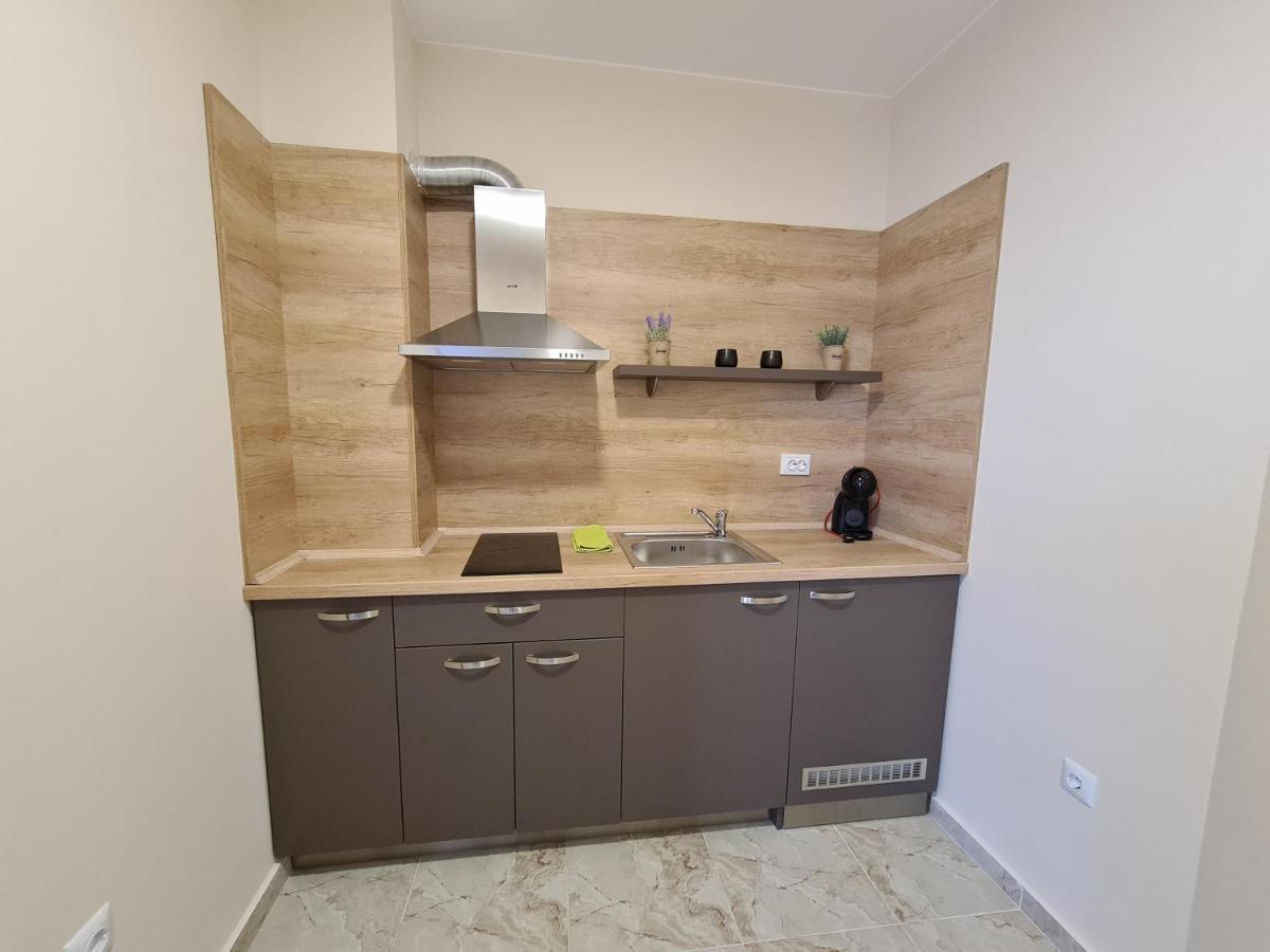 Aparthotel Happy Приморско Екстериор снимка