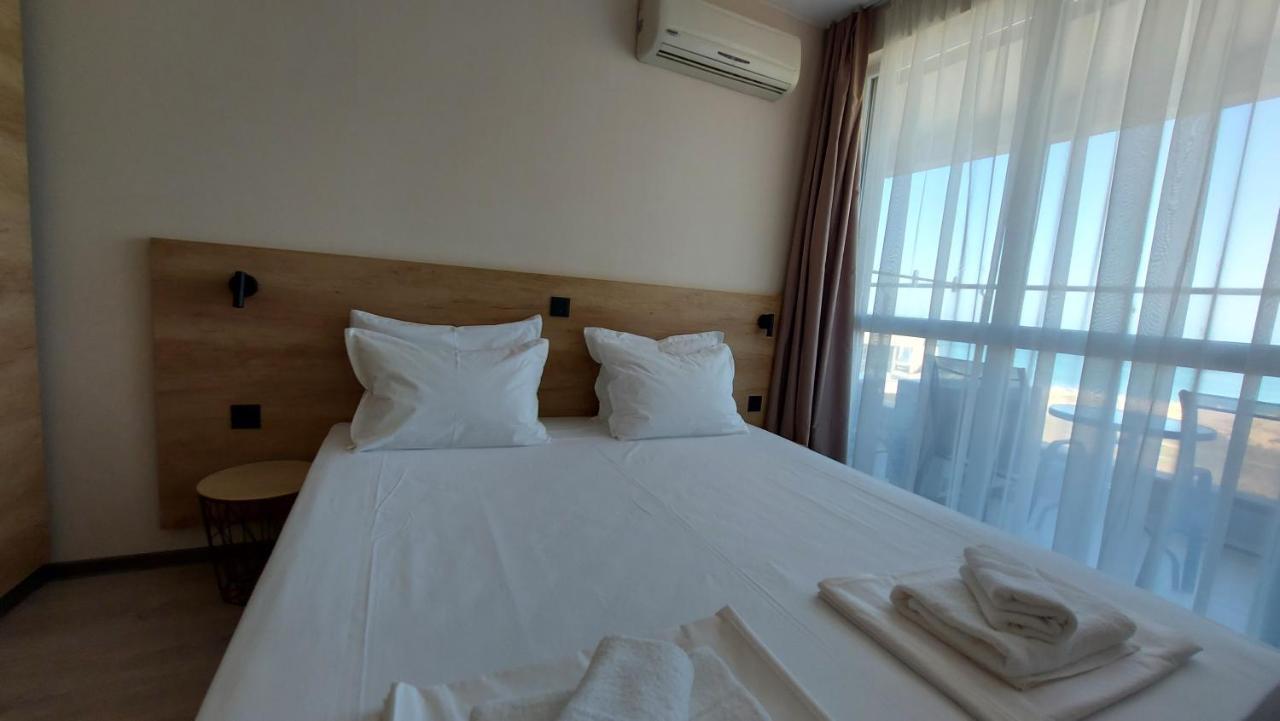 Aparthotel Happy Приморско Екстериор снимка