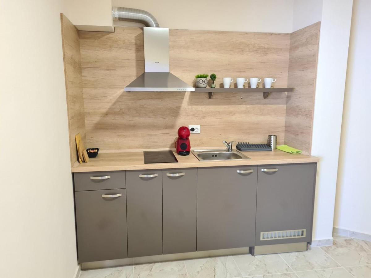 Aparthotel Happy Приморско Екстериор снимка