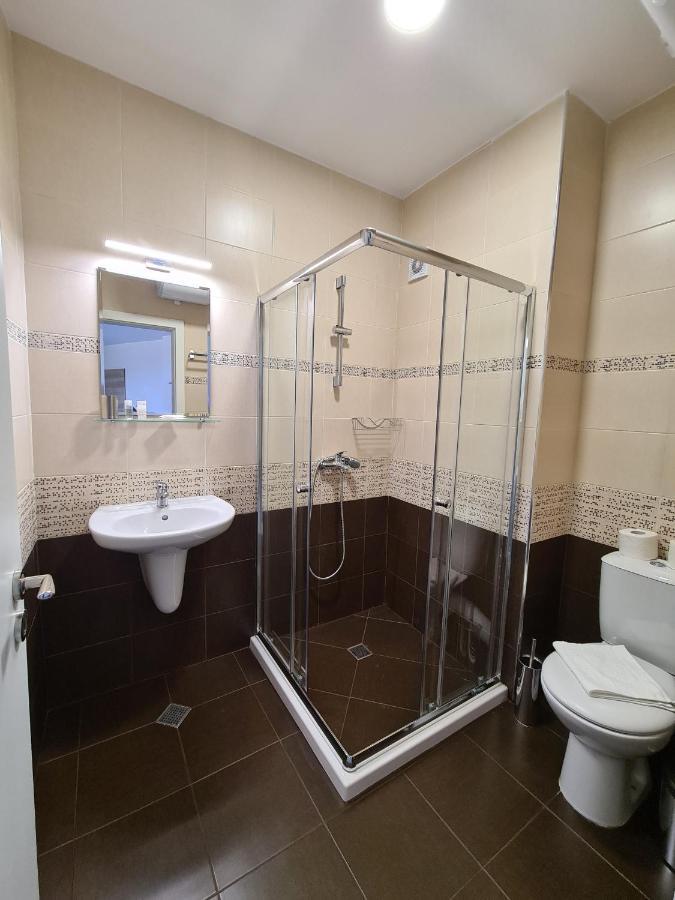 Aparthotel Happy Приморско Екстериор снимка