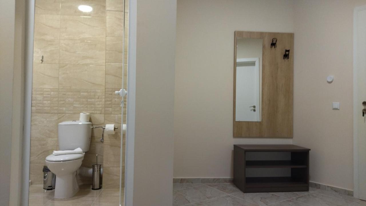 Aparthotel Happy Приморско Екстериор снимка