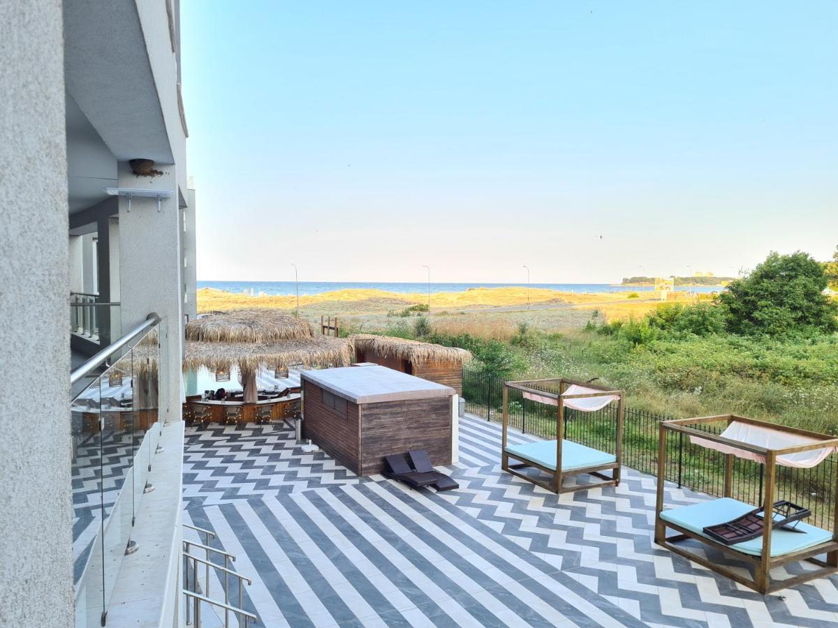 Aparthotel Happy Приморско Екстериор снимка